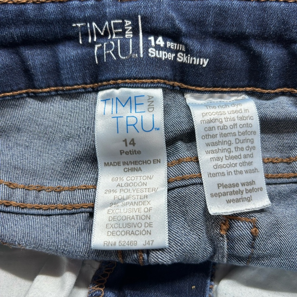 Time and Tru Women's Dark Indigo Skinny Jeans - Picture 3 of 4
